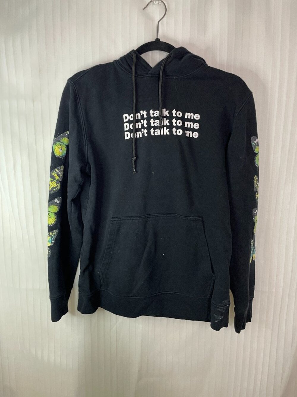 Forever 21 Men Black Butterfly Hoodie "Don't Talk To Me" Graphic Pullover Size S
